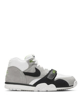 air trainer 1 white black volt