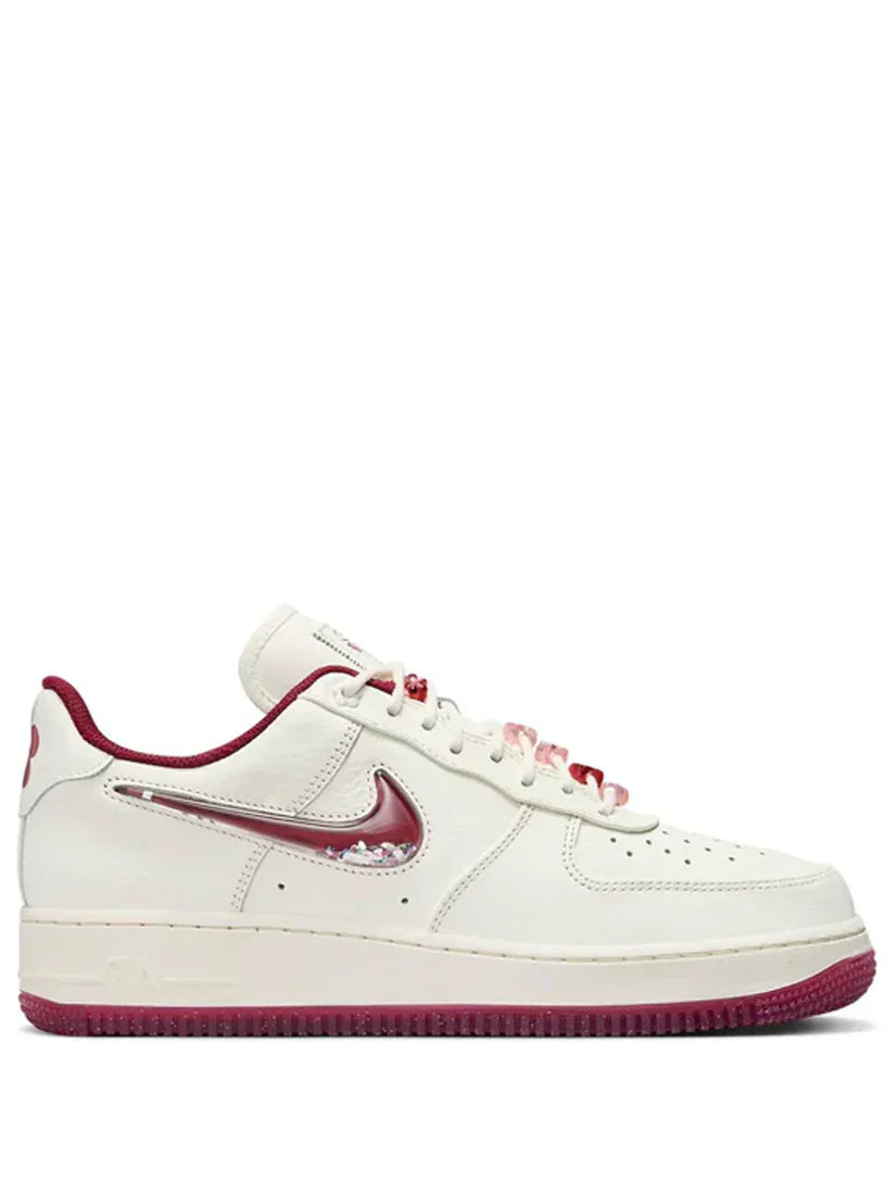 NIKEe AIRFORCE 1 VALENTINES DAY SEMI UA