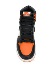 Nik e Air Jordan 1 High Shattered Backbord