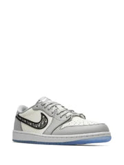 Nikee Air Jordan Retro 1 Low Diorr