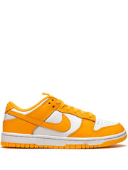 sb dunk laser orange