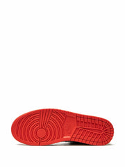 NIKE AIR JORDAN 1 MID SE SIEMPRE FAMILIA BALCK RED