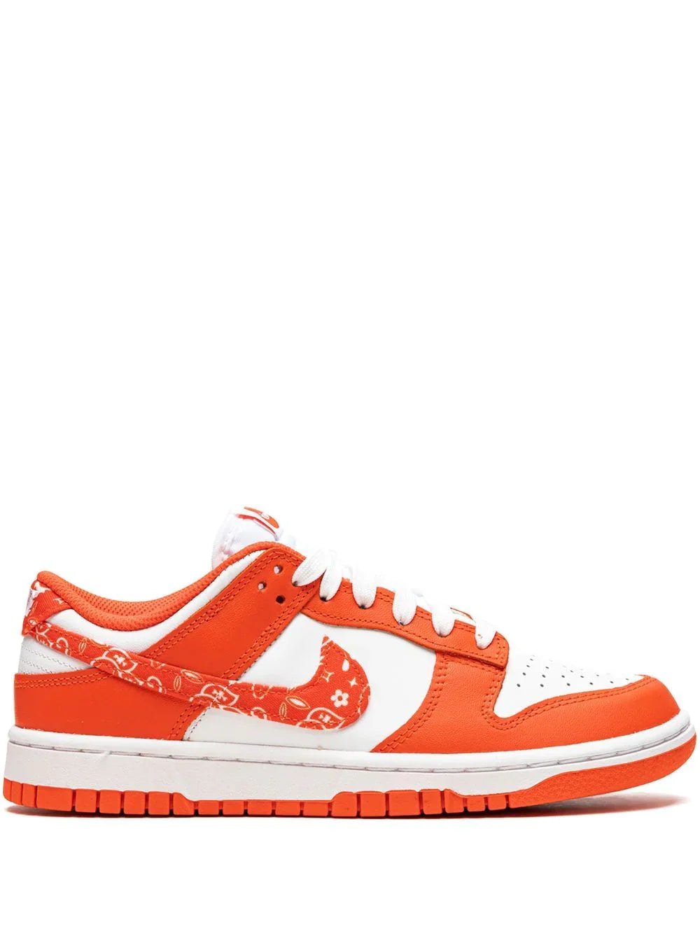 Nike sb dunk low paisley orange
