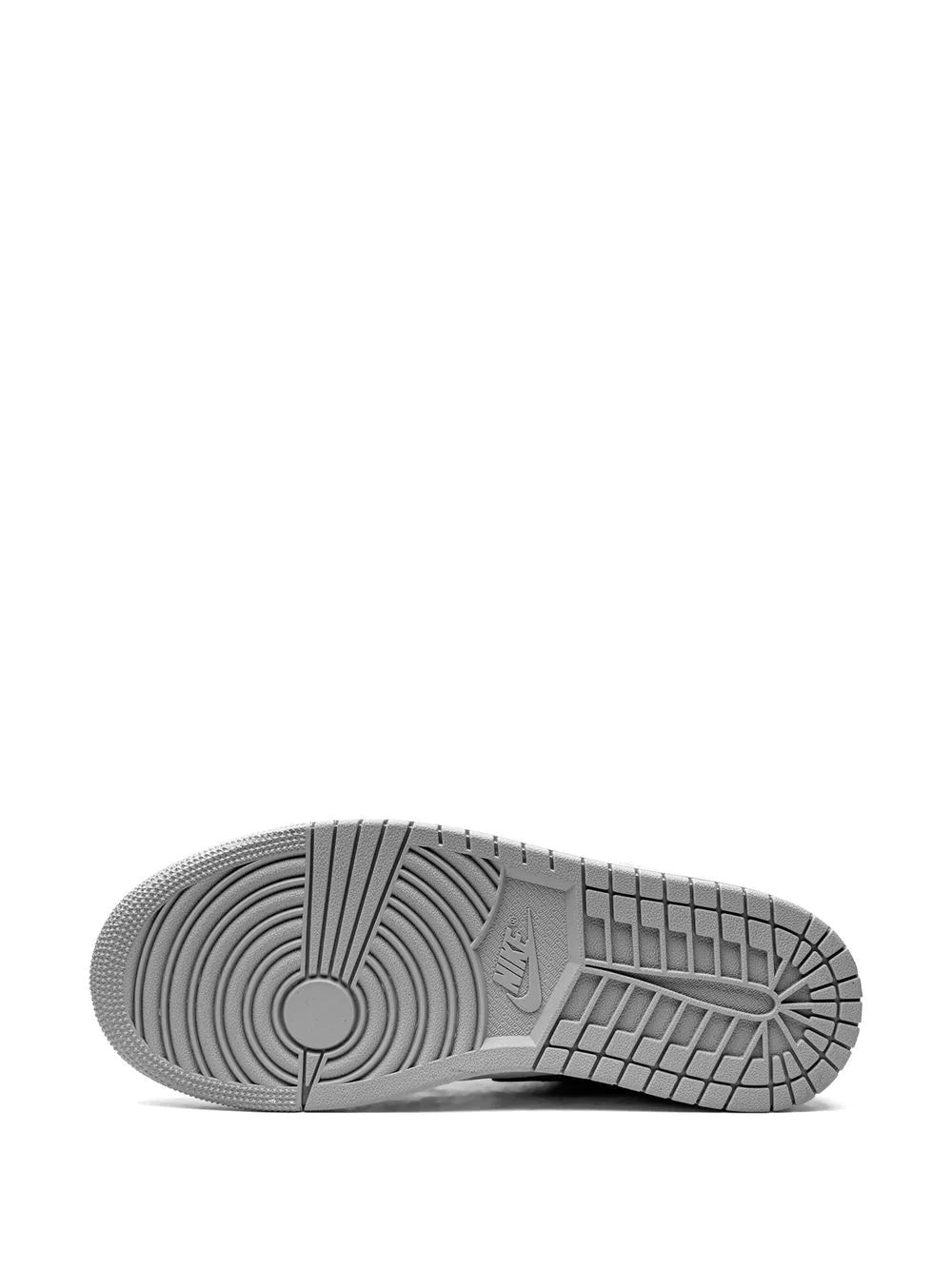 Air Jordan 1 Low "Shadow Toe"