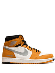 nikee Jordan retro 1 High Element Goretex Light Curry
