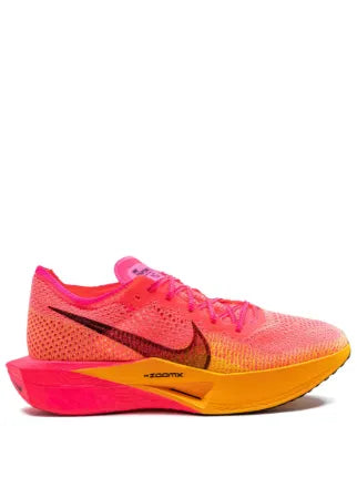 Nike zoom vaporfly next %3 hyper pink