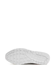NIKE_AIRMAX_1_PLATINUM_WHITE_BLACK_RED