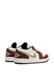 Nik ee Air Jordan 1 Low year of the dragon 2025 042