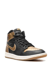 NIK_EE AIR JORDAN 1 HIGH BLACK AND GOLD SEMI UA
