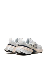nikee V2K RUN SUMMIT WHITENAVYMETALLIC