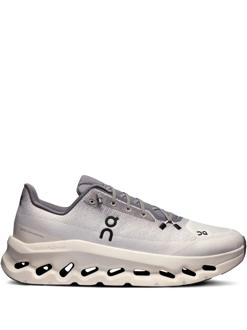 On Running Cloud Tilt Ivory Rock