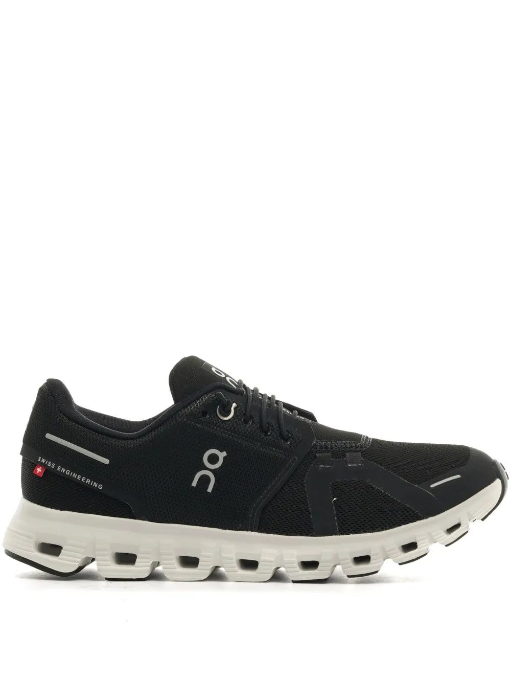 ON RUNNING CLOUD 6 BLACK WHITE