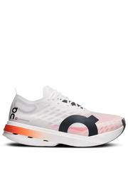 ON RUNNING CLOUD BOOM WHITE