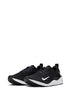 Nikee. infinity run 4 gore tex black white