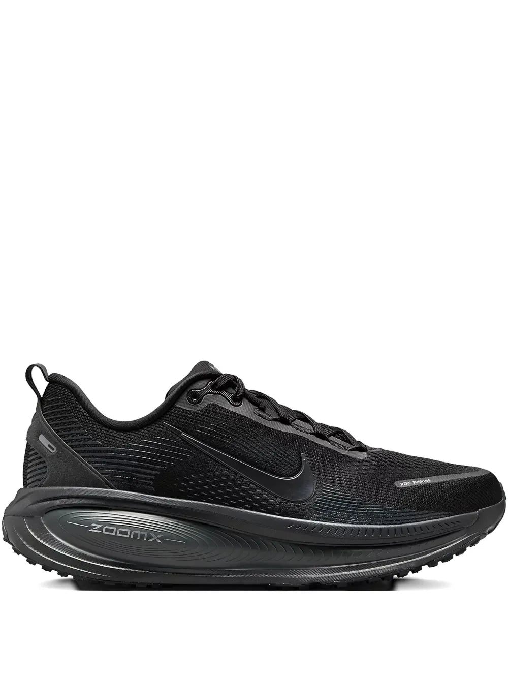 Nikee Vomero 18 Triple Black
