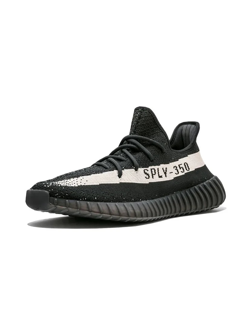 Adida s Yeezy 350 V2 Oreo SEMI UA - 2