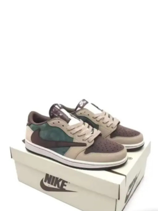Fragment Design x Travis Scott x Nikee Jordan 1 low - 2
