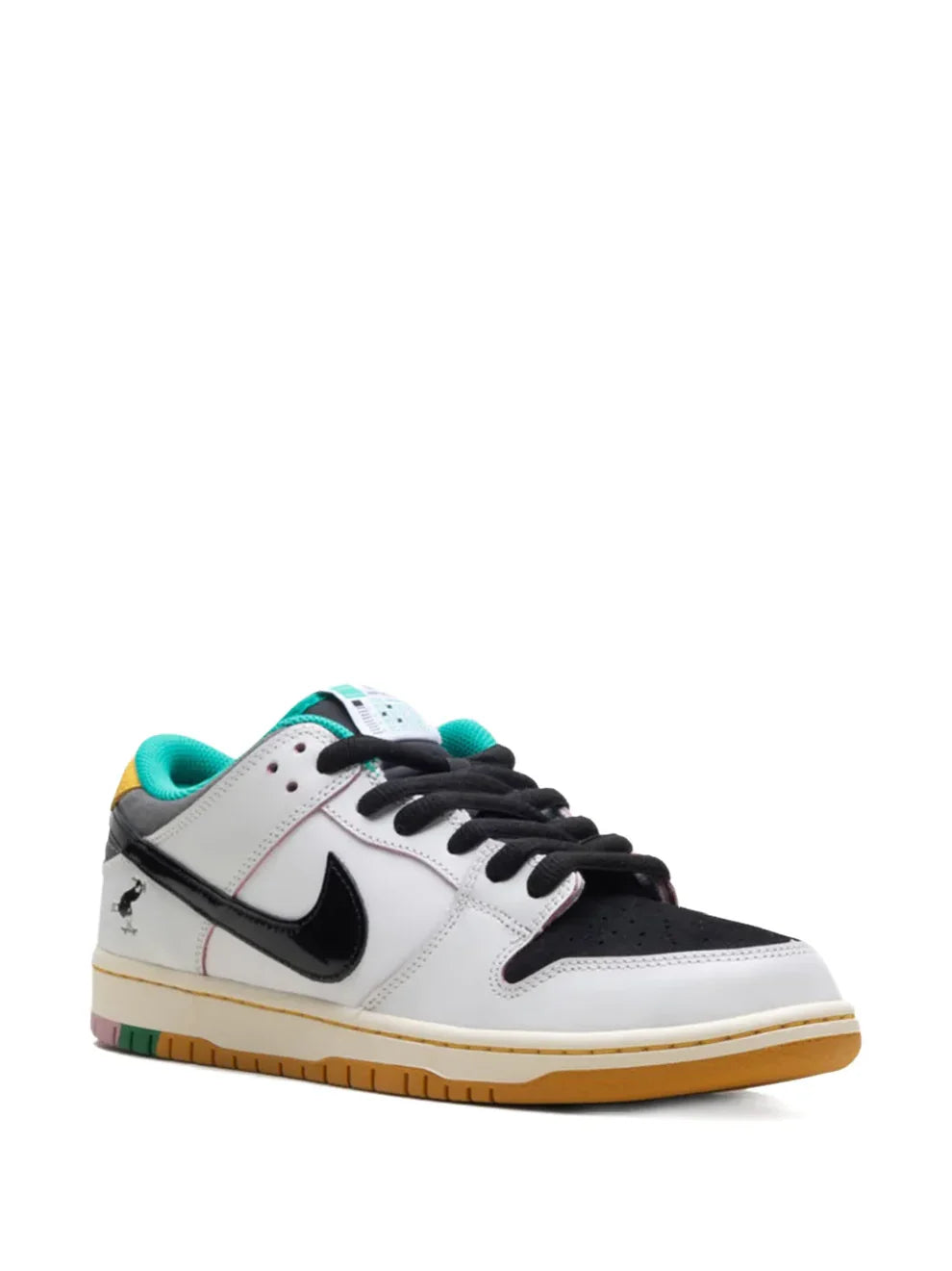 NIK.E sb dunk low pro x csef white and black - 2