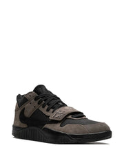 NIKEE AIR JORDAN X TRAVIS SCOTT JUMPMAN JACK DARK MOCHA SEMI UA - 2