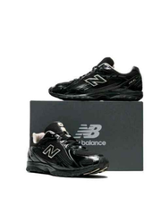 NewBalance 204L Black Timberwolf - 2