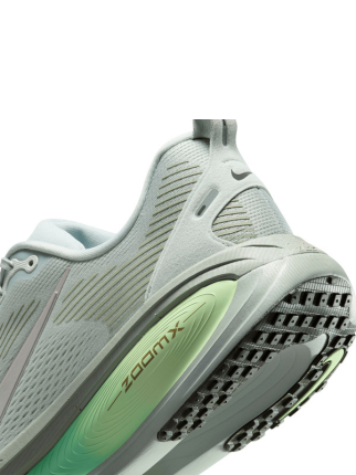 Nike_Zoom_Vomero_18_Silver_College_Grey - 4