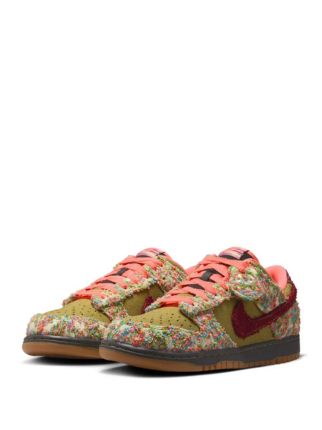 Nikee Dunk LowPanda-Monium Green Curry Multi-Color - 2