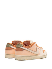 Nikee SB Dunk Low Pro Crimson Tint Amber Brown - 3