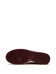 Nikee Sb Dunk Low PRM Valentines Day - 4