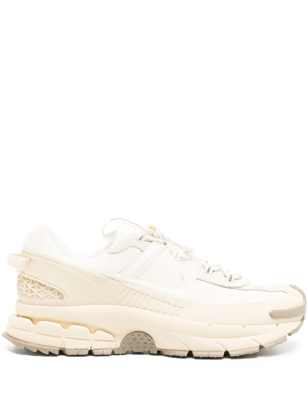 Nikee Zoom Vomero Roam 139 - 1