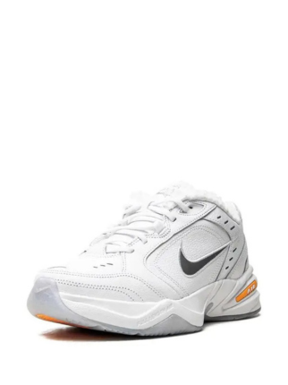 Nikee air monarch iv snow day white total orange metallic silver - 2