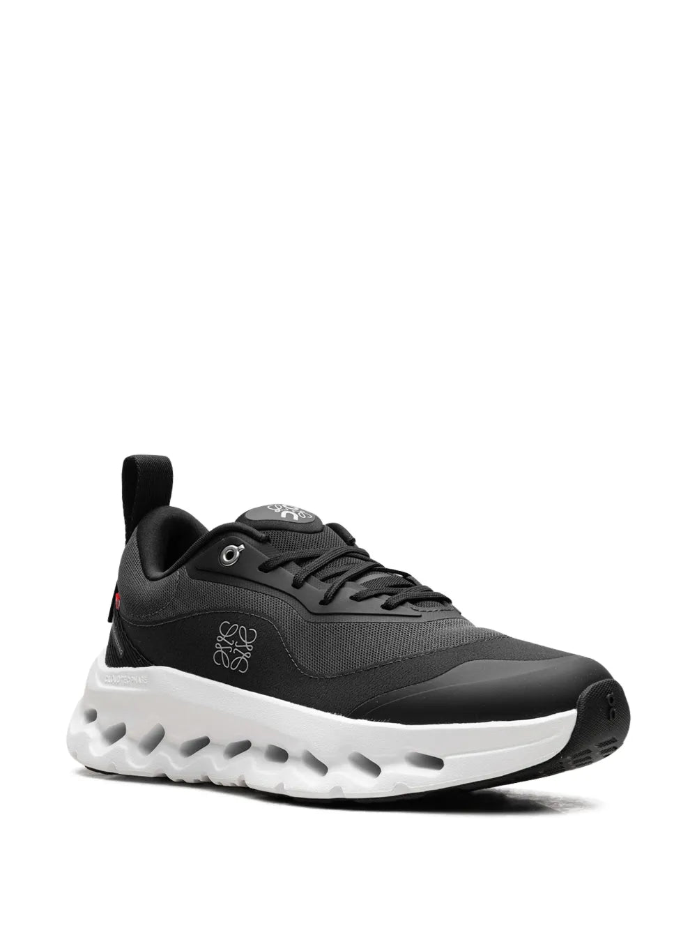 On Cloud Running Tilt Black White 383 - 2