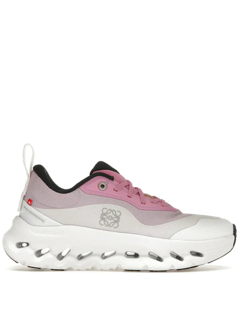 On Cloudtilt X Loewe White Pink - 1
