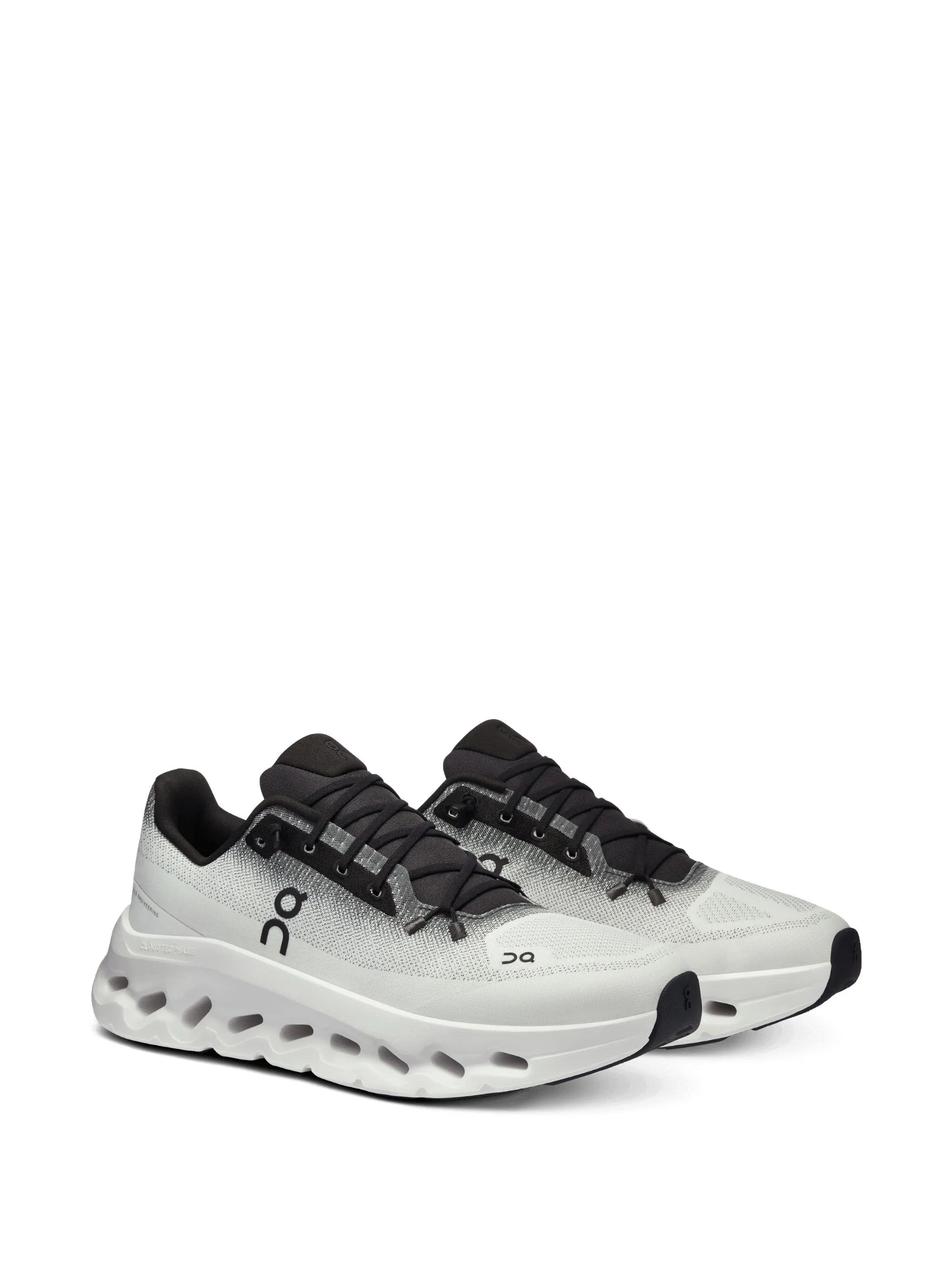 On Running Cloudtilt White Black Ivory 900 - 2