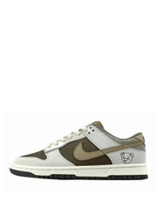 Nikee Otomo Katsuhiro X SB Dunk Low Dark Brown 867