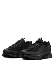 Nikee Zoom Vomero Roam triple Black