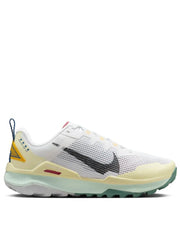 Nikee Wildhorse 8 Trail White Alabaster University Gold Black