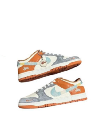 Stussy X nikee SB Dunk Grey Orangee - 2