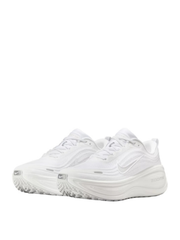Nikee Vomero Plus Triple White