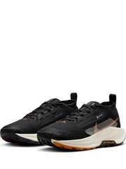 Nikee Pegasus Trail 5 GTX Off Noir Black Monarch Pale Ivory