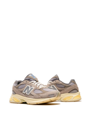 New balancee 2010 Grey 589