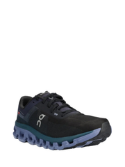 On Cloud Running Black Strom Cloudflow 748