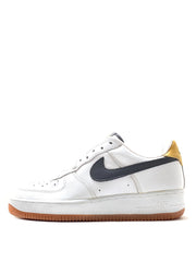 NIKE AIR FORCE 1 07 BLACK GOLD ACCENTS