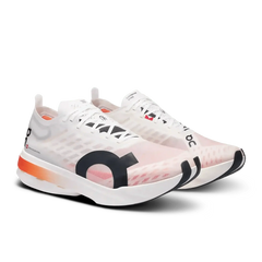 ON RUNNING CLOUD BOOM WHITE