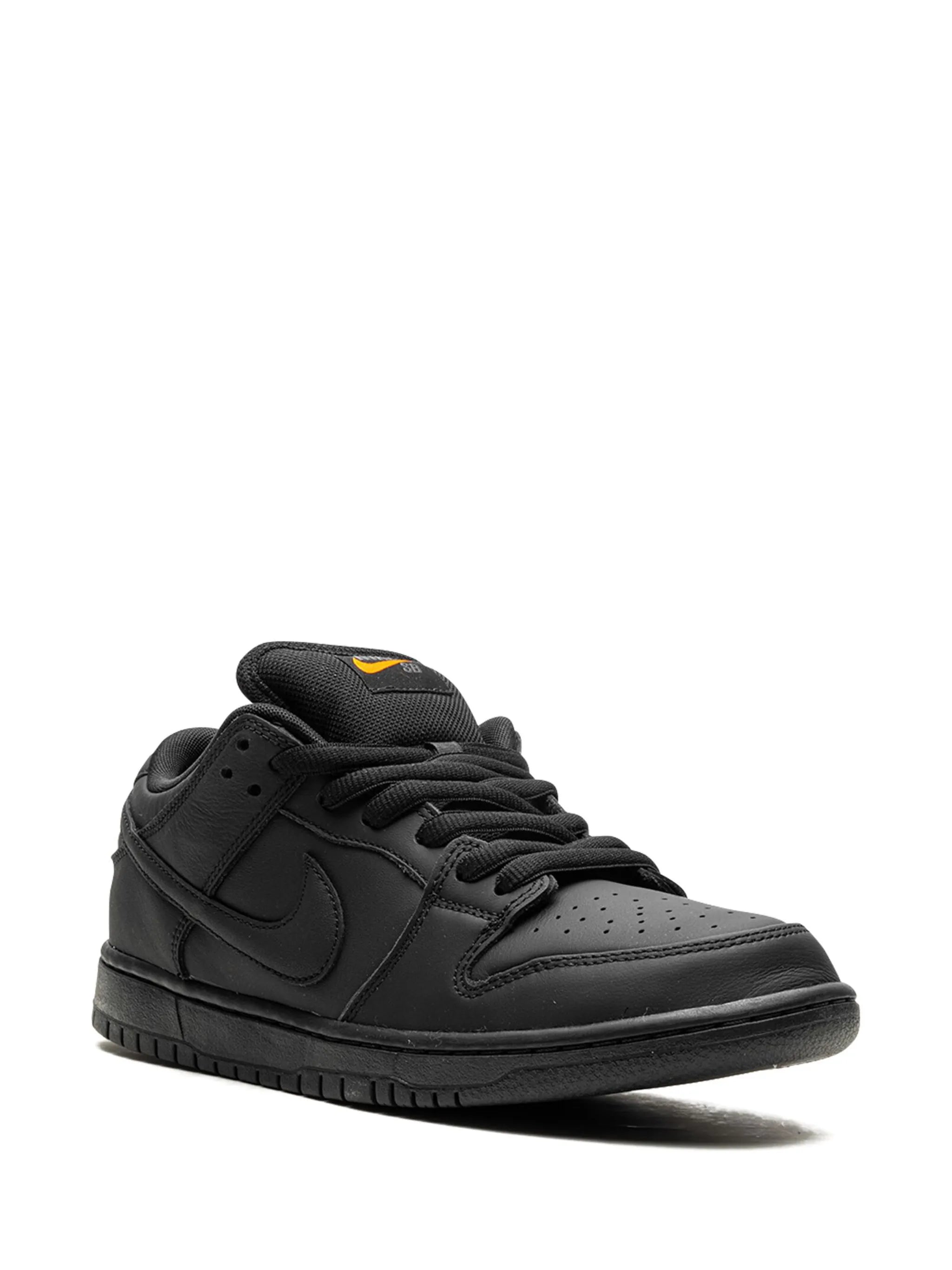 nikee Sb Dunk Low GS Triple Black - 2
