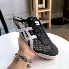 Onitsukaa Tiger Mexico 66 Sabot Half Cut Black White