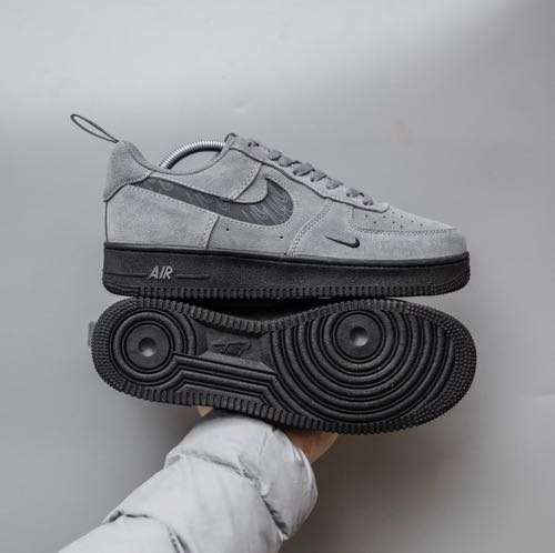 Nik e Airforce 1 Reflective Swoosh Grey