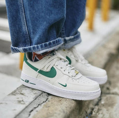 Nik e AirForce 1 Low 40th Anniversary Sail Malachite