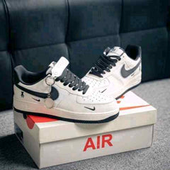 Nikee Airforce 1 07 Low Violent Bear Joint Linen Beige Black Sneaker