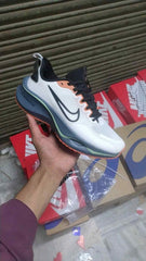 Nikee Zoom X Smily Pro Cream