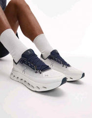 ON Cloud tilt all day trainers in navy